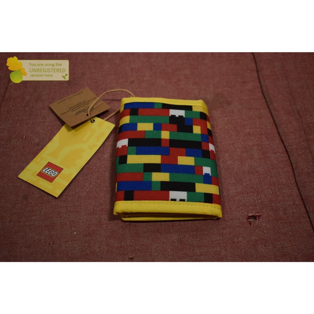 Lego Tri-Fold Wallet Brick Wall Color-- - Picture 2 of 6